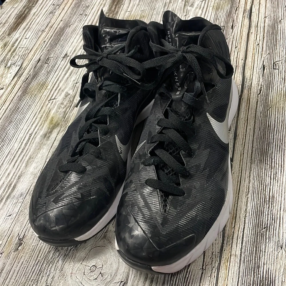 Nike Hyperquickness TB basketball shoes - Picture 1 of 8
